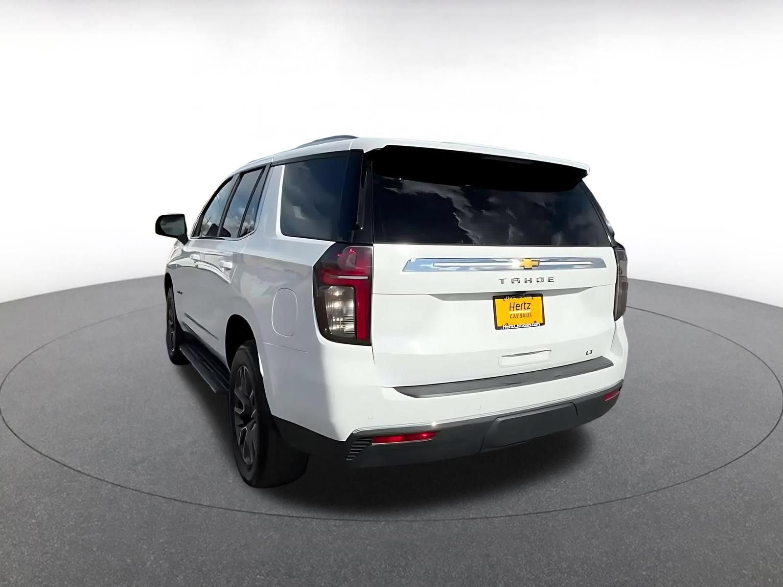 Used 2023 Chevrolet Tahoe LT w/ Luxury Package AWD/4WD image 10