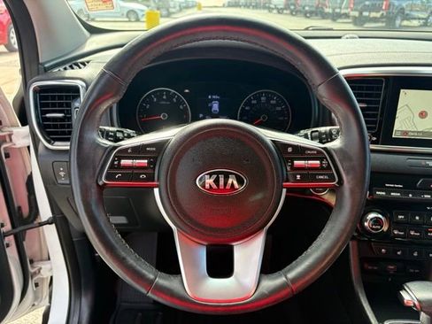 Used 2022 Kia Sportage EX w/ EX Technology Package image 14