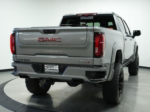 Used 2025 GMC Sierra 1500 AT4 w/ AT4 Premium Package AWD/4WD image 11