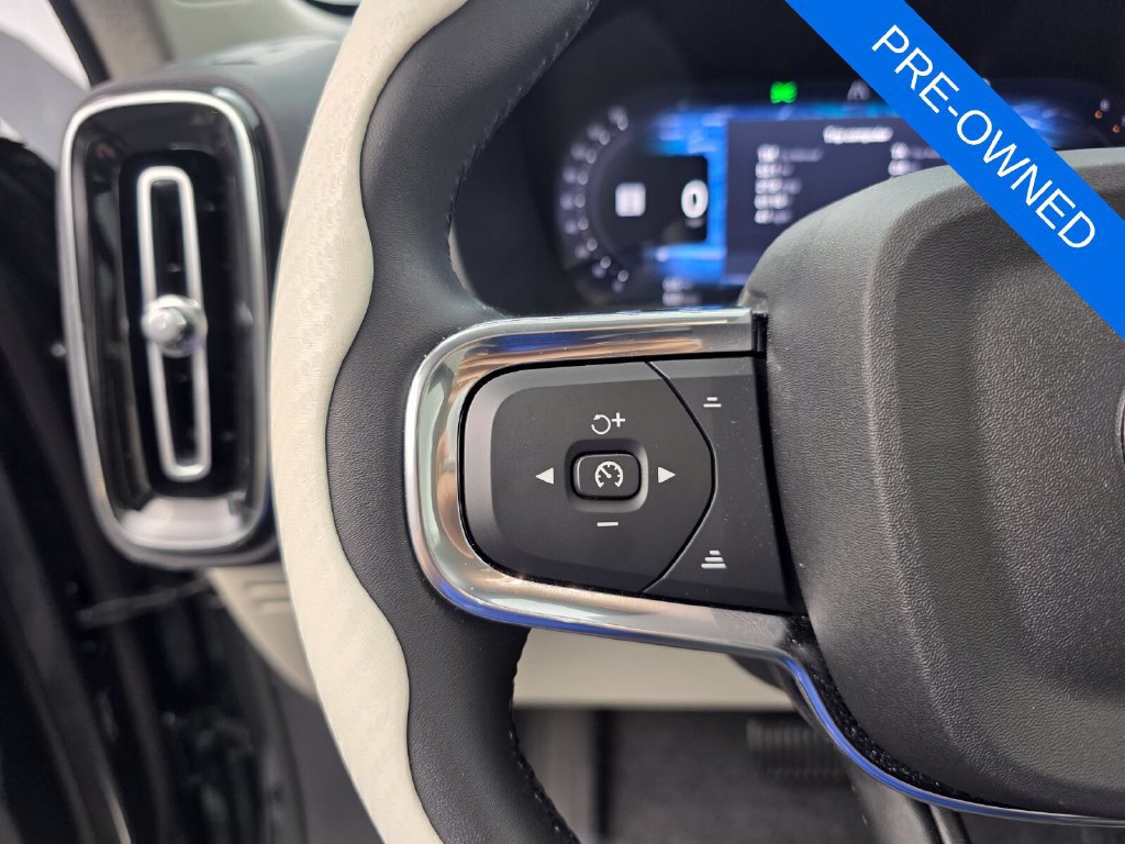 Used 2026 Volvo XC40 B4 Plus w/ Protection Package FWD image 20