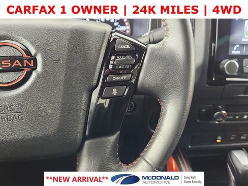 Used 2022 Nissan Frontier PRO-4X w/ Technology Package AWD/4WD image 18