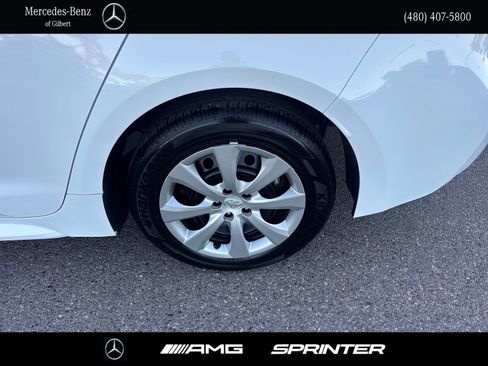 Used 2025 Toyota Corolla LE image 6