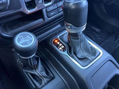 Used 2023 Jeep Wrangler Unlimited Sahara w/ Cold Weather Group image 31