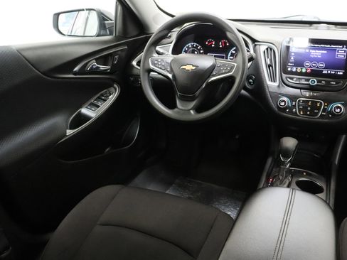 Used 2024 Chevrolet Malibu LT FWD image 31