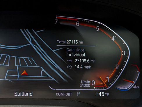 Certified 2023 BMW 530i xDrive w/ Premium Package image 36