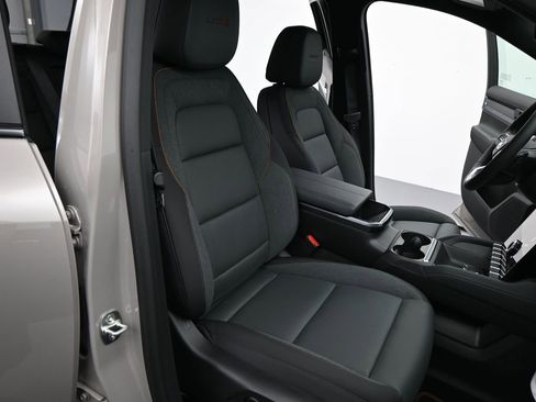 New 2026 GMC Terrain AT4 w/ Convenience Package III image 27