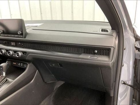 Certified 2025 Honda CR-V Sport image 18