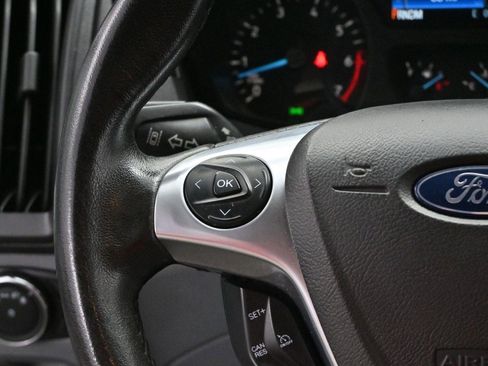 Used 2019 Ford Transit 250 130 Low Roof RWD image 22