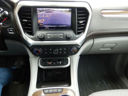 Used 2020 GMC Acadia SLE AWD/4WD image 15