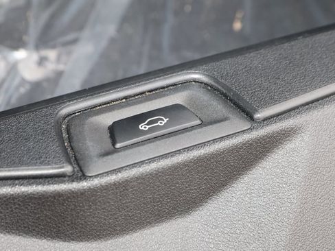 Used 2021 BMW X5 M50i image 80