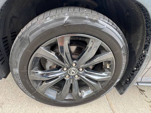 Used 2018 Lexus RX 450h AWD w/ Luxury Package image 29