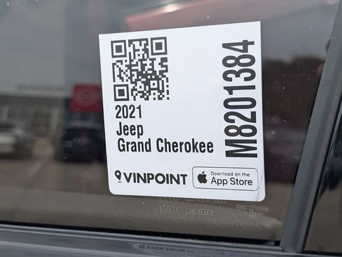 Used 2021 Jeep Grand Cherokee L Limited AWD/4WD image 27