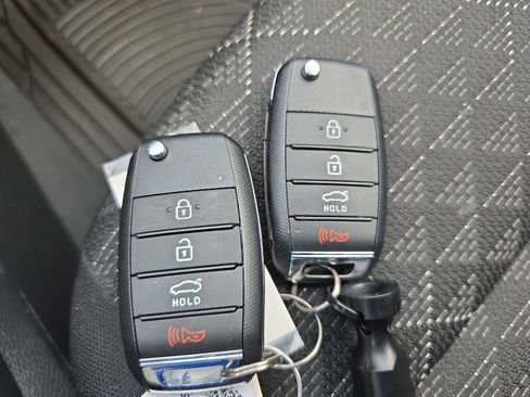Certified 2023 Kia Rio S FWD image 30