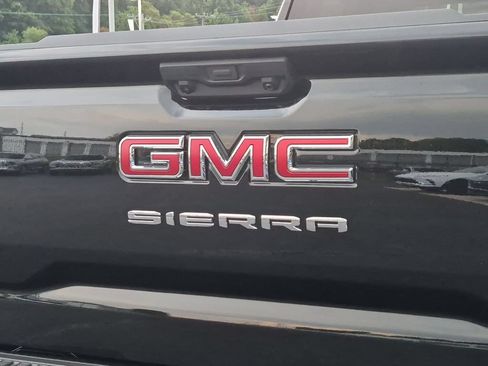 New 2026 GMC Sierra 1500 Pro w/ Graphite Edition AWD/4WD image 11