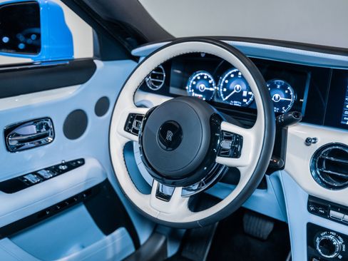 Used 2023 Rolls-Royce Ghost image 31