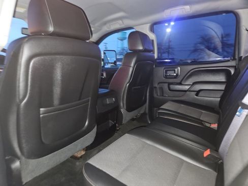 Used 2015 GMC Sierra 2500 SLE image 19