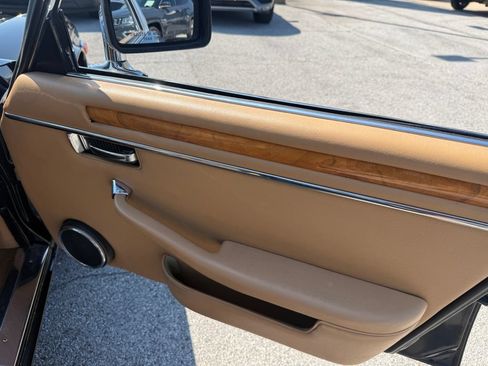 Used 1987 Jaguar XJ6 RWD image 15