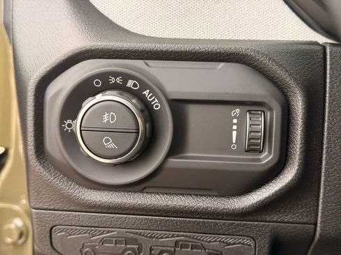 New 2026 Jeep Gladiator Sport AWD/4WD image 25