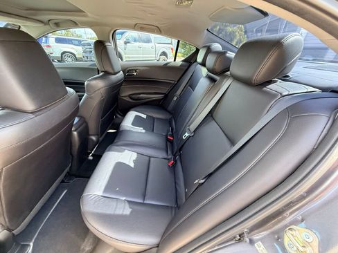 Used 2017 Acura ILX image 18