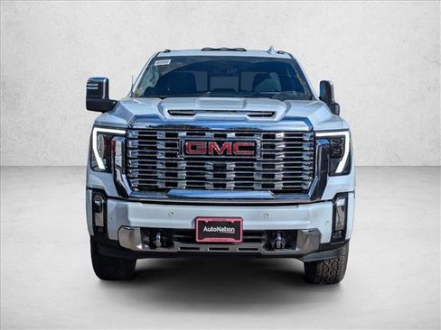 New 2026 GMC Sierra 2500 Denali w/ Denali Reserve Package image 5