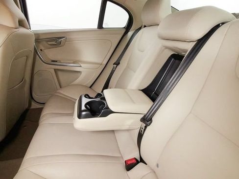 Used 2015 Volvo S60 T5 Premier Plus FWD image 21