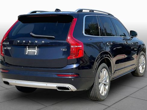 Used 2016 Volvo XC90 T6 Momentum w/ Convenience Package AWD/4WD image 13