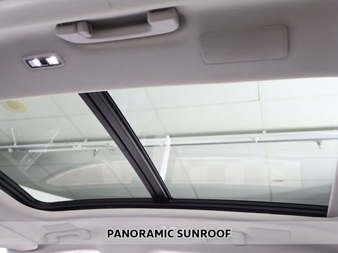 Used 2025 Lincoln Aviator Reserve w/ Equipment Group 201A AWD/4WD image 3