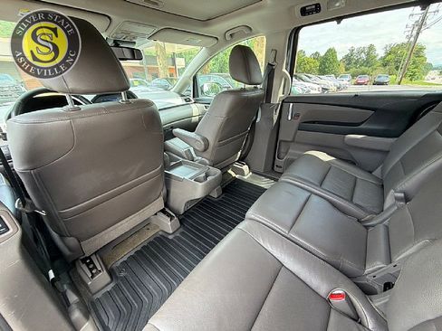 Used 2017 Honda Odyssey EX-L image 17