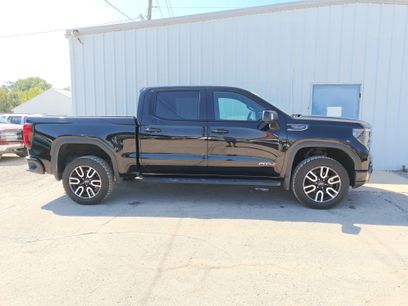 Used 2024 GMC Sierra 1500 AT4 w/ AT4 Premium Package