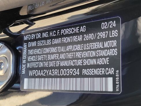 Certified 2024 Porsche Panamera image 38