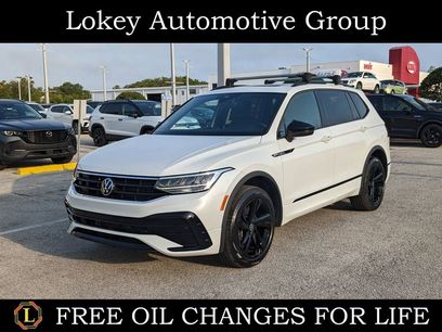 Certified 2023 Volkswagen Tiguan SE R-Line