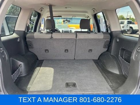 Used 2011 Nissan Xterra X AWD/4WD image 31