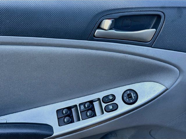 Used 2015 Hyundai Accent GLS w/ Option Group 02 FWD image 10