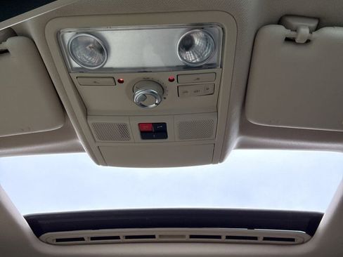 Used 2015 Volkswagen Passat TDI SE image 13