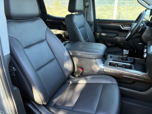 Used 2025 GMC Sierra 1500 Elevation w/ Elevation Premium Package AWD/4WD image 20