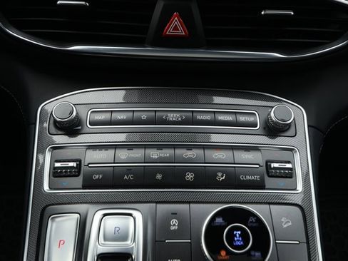 Used 2022 Hyundai Santa Fe SEL w/ Convenience + Premium Package image 18