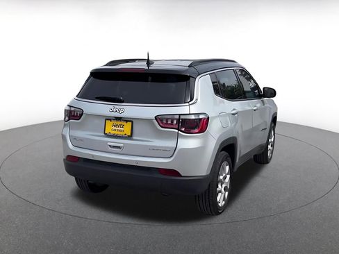 Used 2025 Jeep Compass Limited AWD/4WD image 15