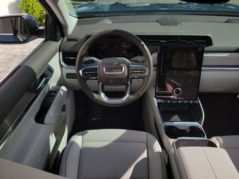 New 2027 GMC Terrain Denali w/ LPO, Floor Liner Package AWD/4WD image 15