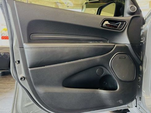 Used 2022 Dodge Durango SRT w/ Black Package AWD/4WD image 28