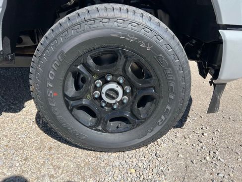 New 2026 Ford F250 XL w/ STX Appearance Package AWD/4WD image 9
