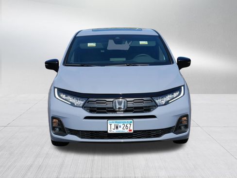 Used 2026 Honda Odyssey Sport-L image 2