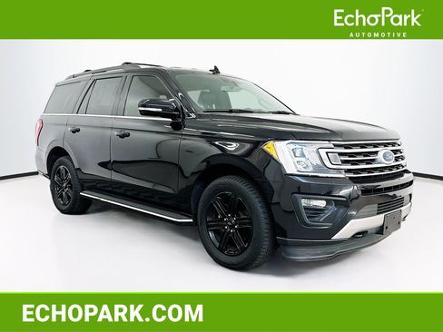 Used 2020 Ford Expedition XLT w/ Equipment Group 202A AWD/4WD image 1