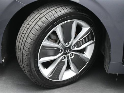Used 2018 Hyundai Ioniq Limited w/ Limited Ultimate Package 03 FWD image 20
