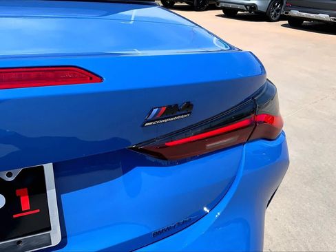 Used 2022 BMW M4 xDrive Competition w/ M Carbon Exterior Package AWD/4WD image 9