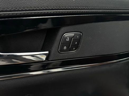 Certified 2023 Lincoln Nautilus Reserve image 14