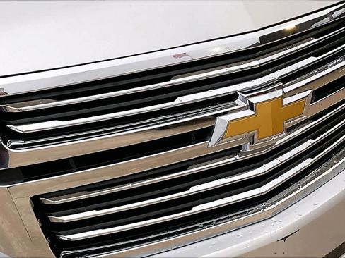 Used 2019 Chevrolet Tahoe Premier AWD/4WD image 29