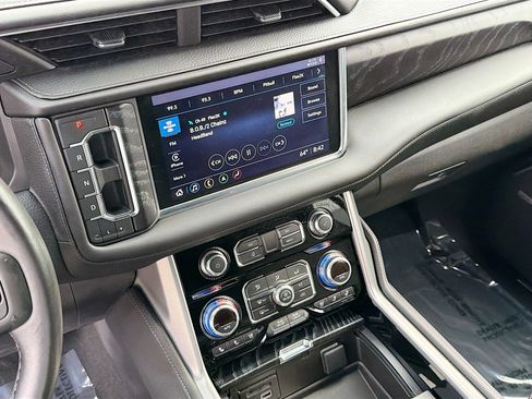 Used 2021 GMC Yukon Denali w/ Denali Ultimate Package image 29