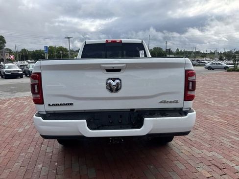 Used 2024 RAM 2500 Laramie AWD/4WD image 13