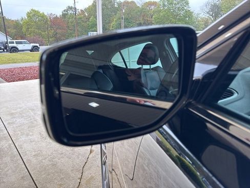 Used 2019 Acura TLX image 31