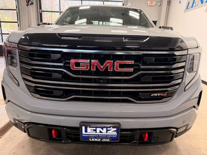 Used 2025 GMC Sierra 1500 AT4 w/ AT4 Premium Package